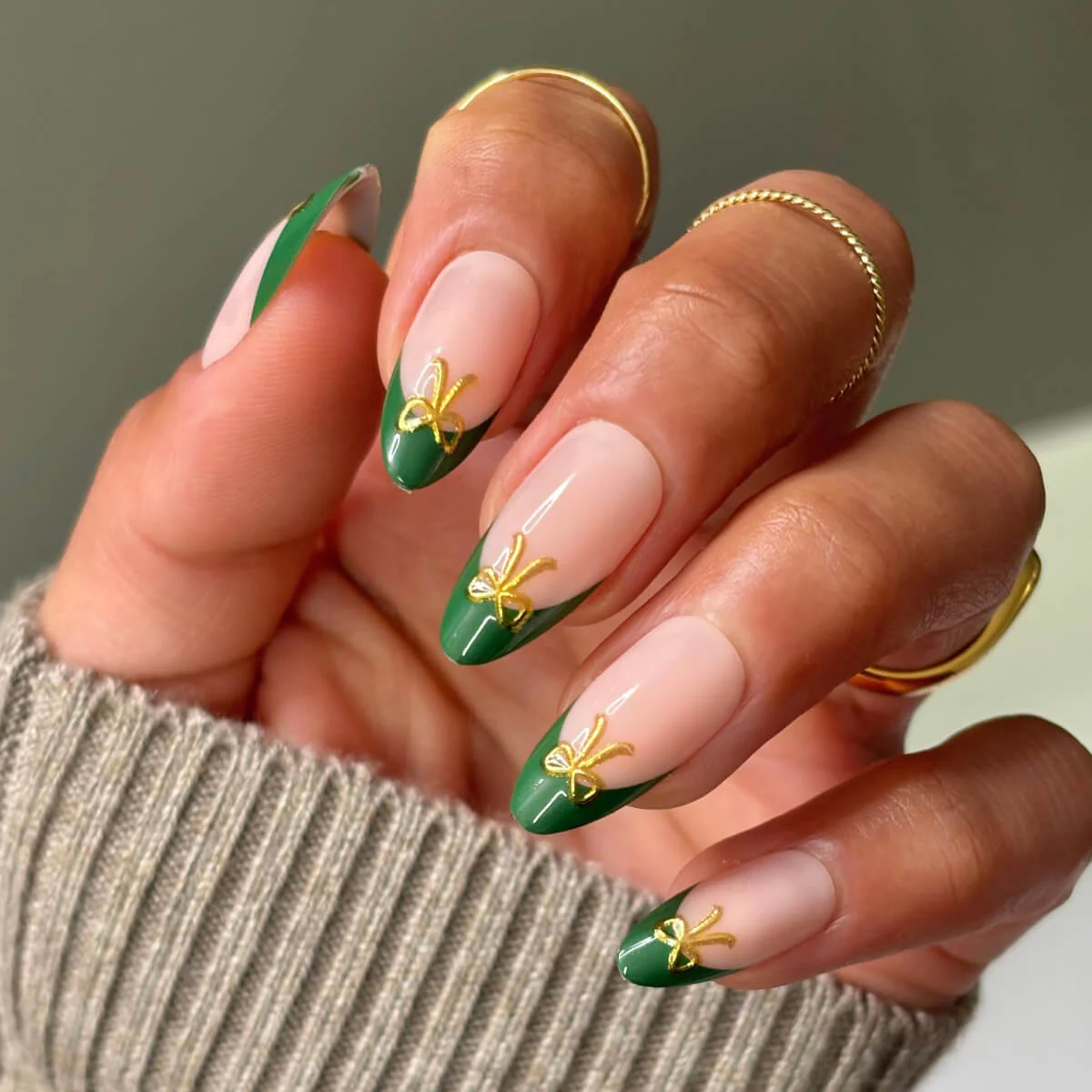 Evergreen Glam Press On (Almond) - Image 3